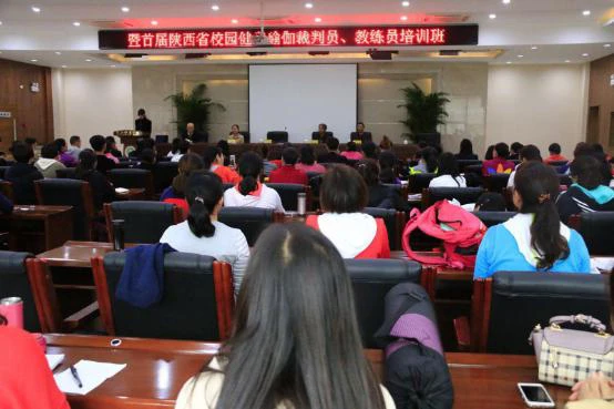 家长如何为孩子选择合适的篮球冬令营?_1